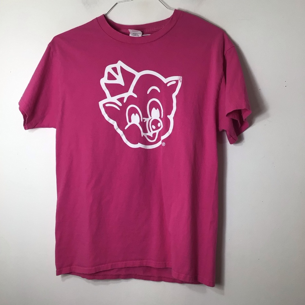 Piggly Wiggly southern grocery store pink women’s small Tshirt